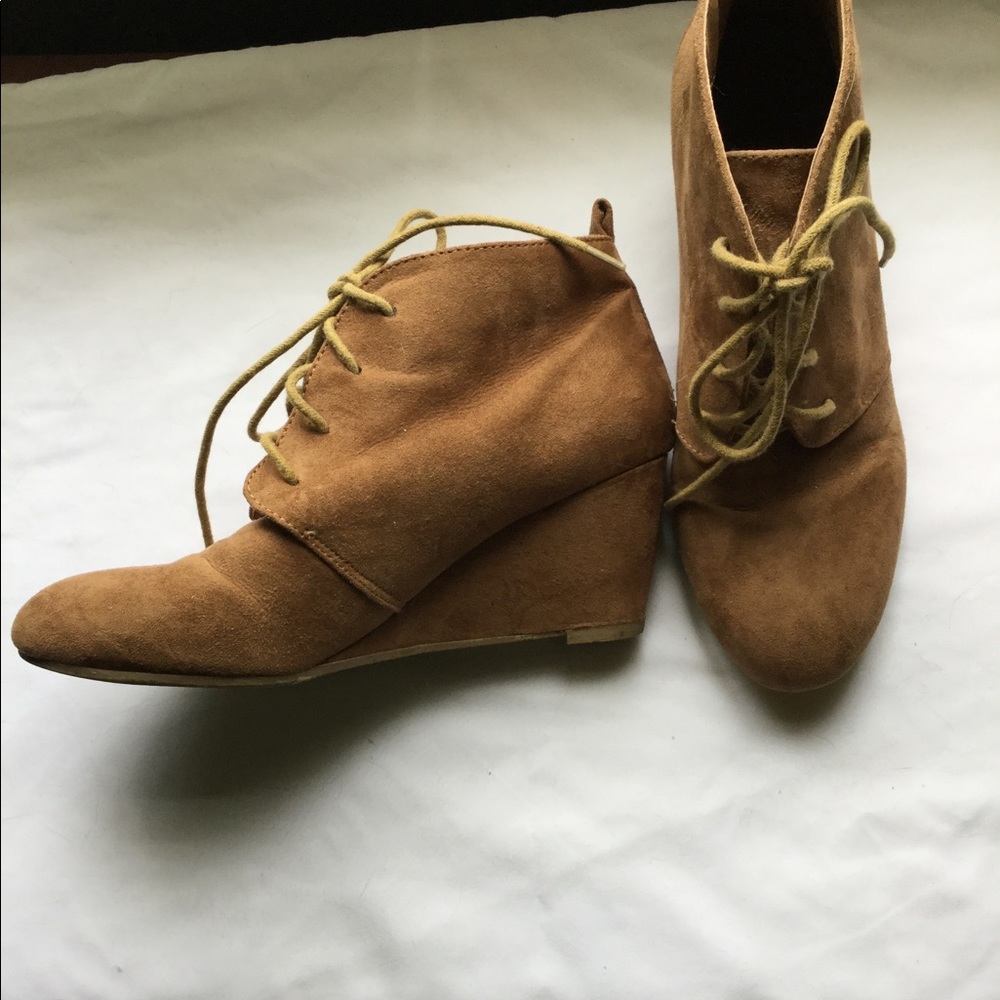 Ankle boots